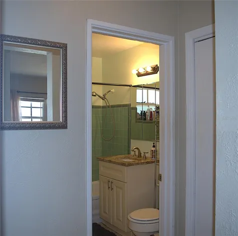 2721 Sunshine Drive N Lakeland FL 33801