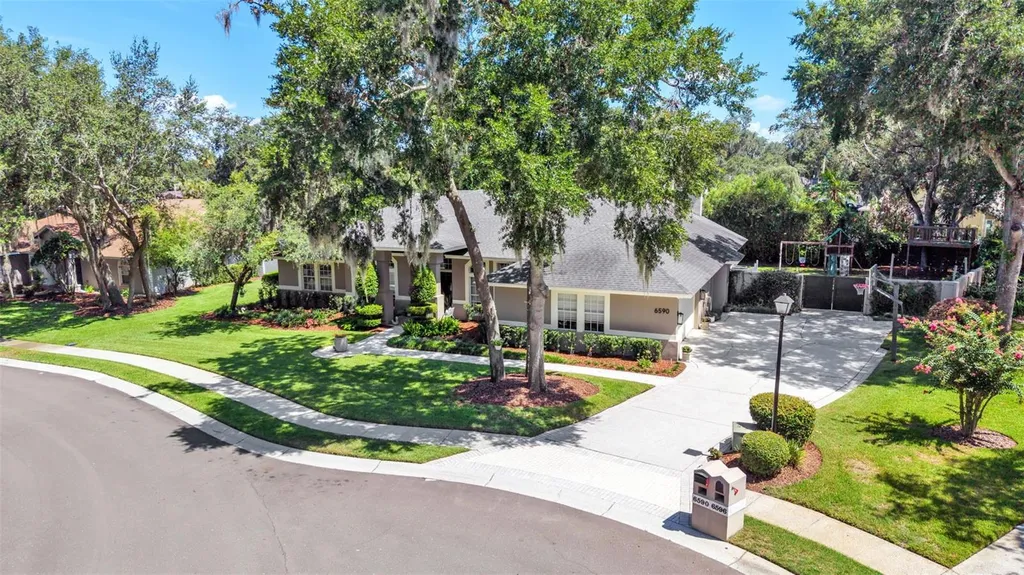 6590 Crescent Lake Drive Lakeland FL 33813