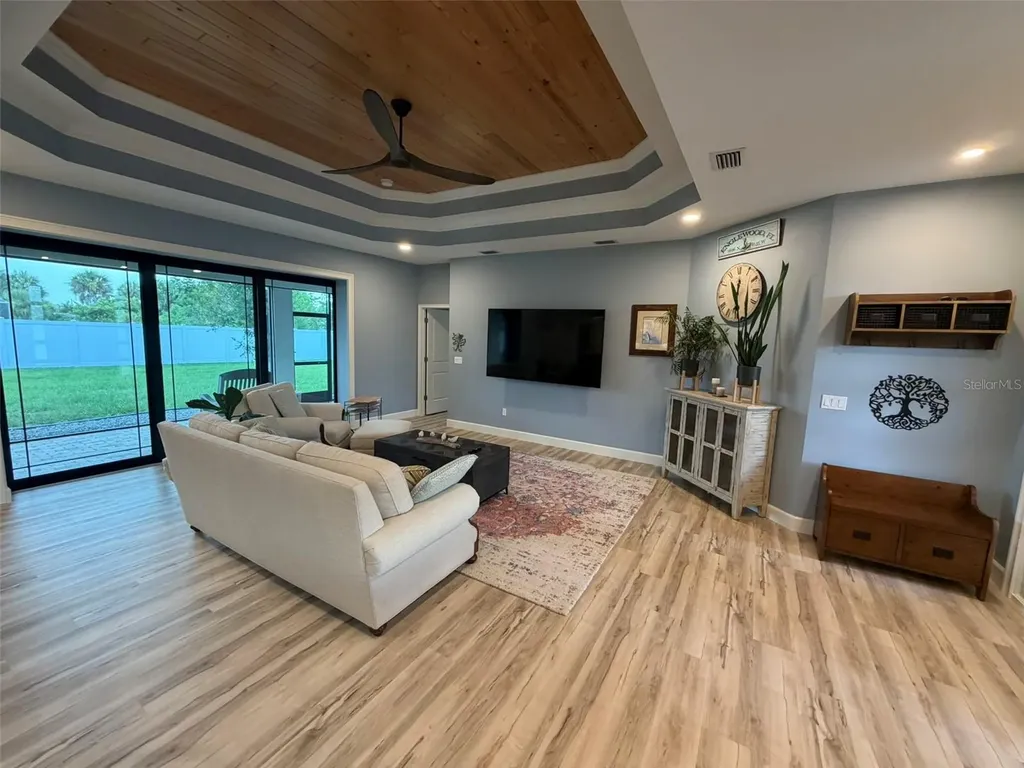 218 Cougar Way Rotonda West FL 33947