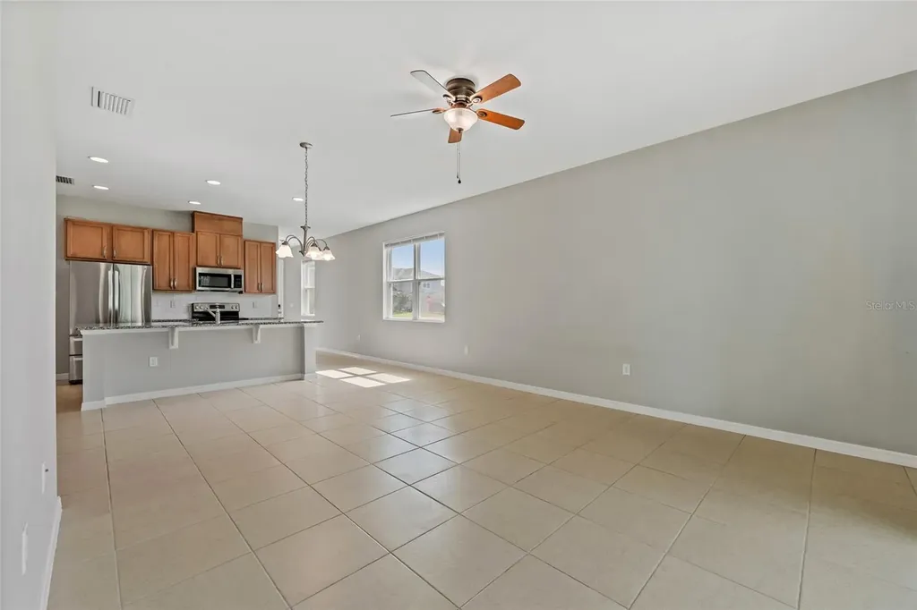 1678 Swan Swim Drive Davenport FL 33837