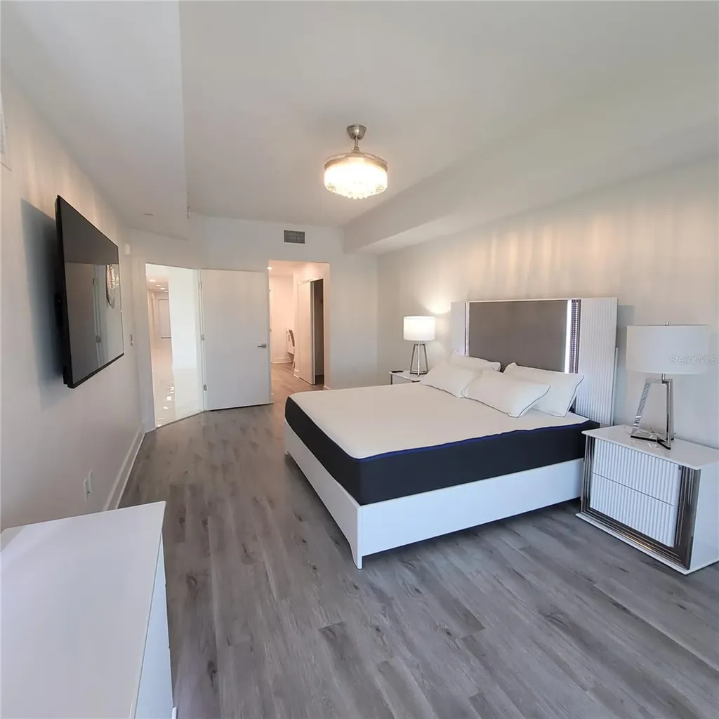 415 Island Way Clearwater Beach FL 33767