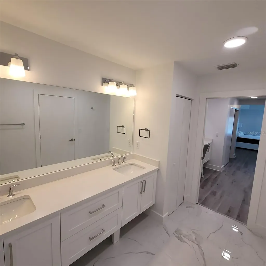 415 Island Way Clearwater Beach FL 33767