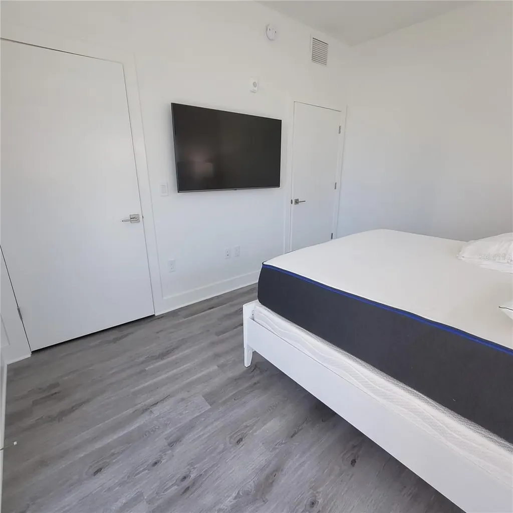 415 Island Way Clearwater Beach FL 33767