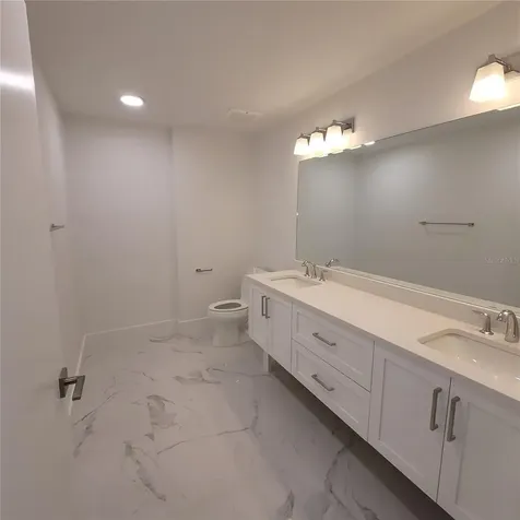 415 Island Way Clearwater Beach FL 33767