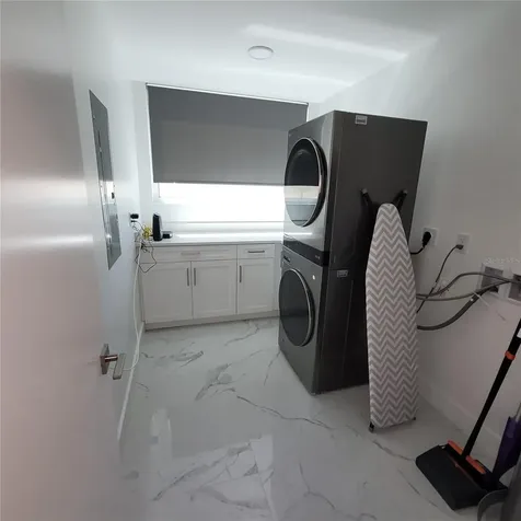 415 Island Way Clearwater Beach FL 33767