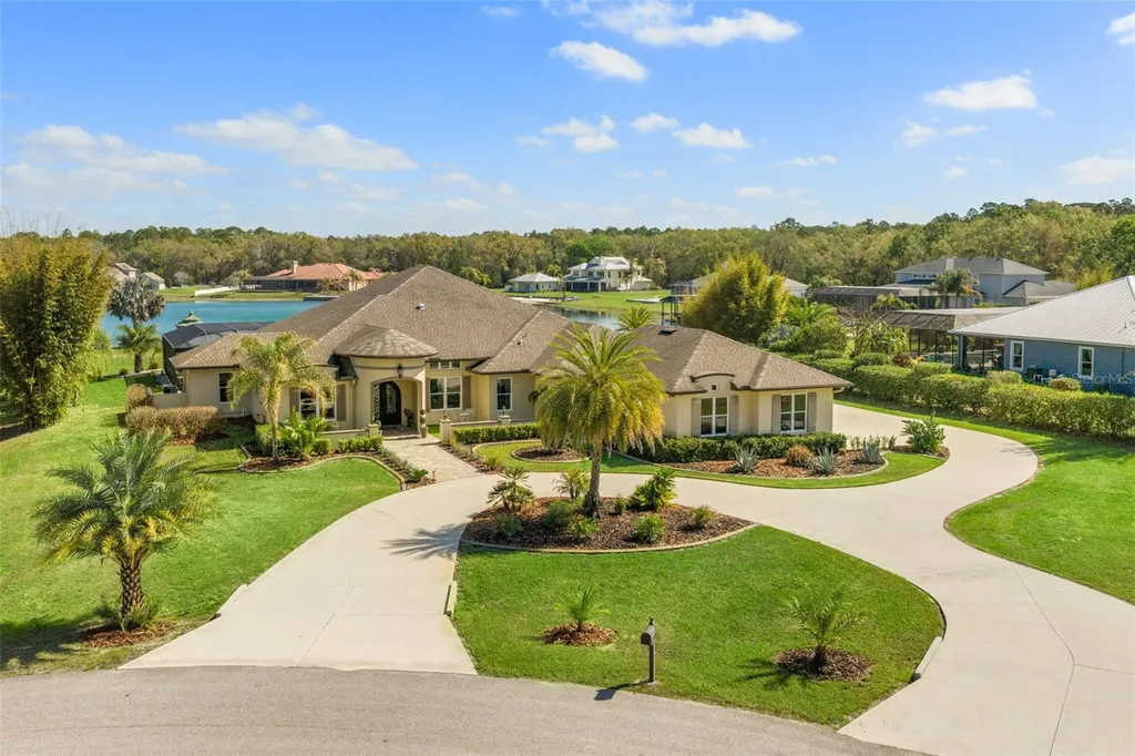 24057 Hideout Trail Land O Lakes FL 34639