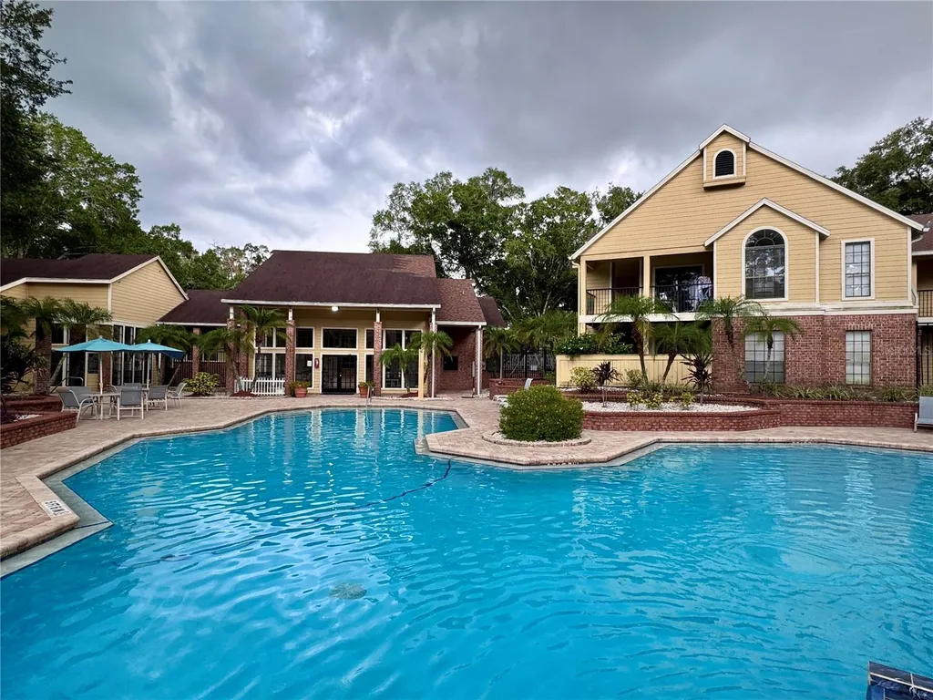 8649 Fancy Finch Drive Tampa FL 33614