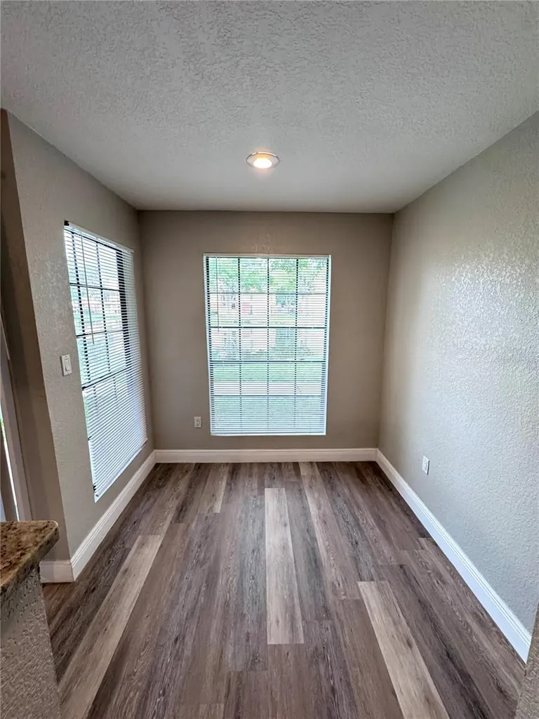 8649 Fancy Finch Drive Tampa FL 33614