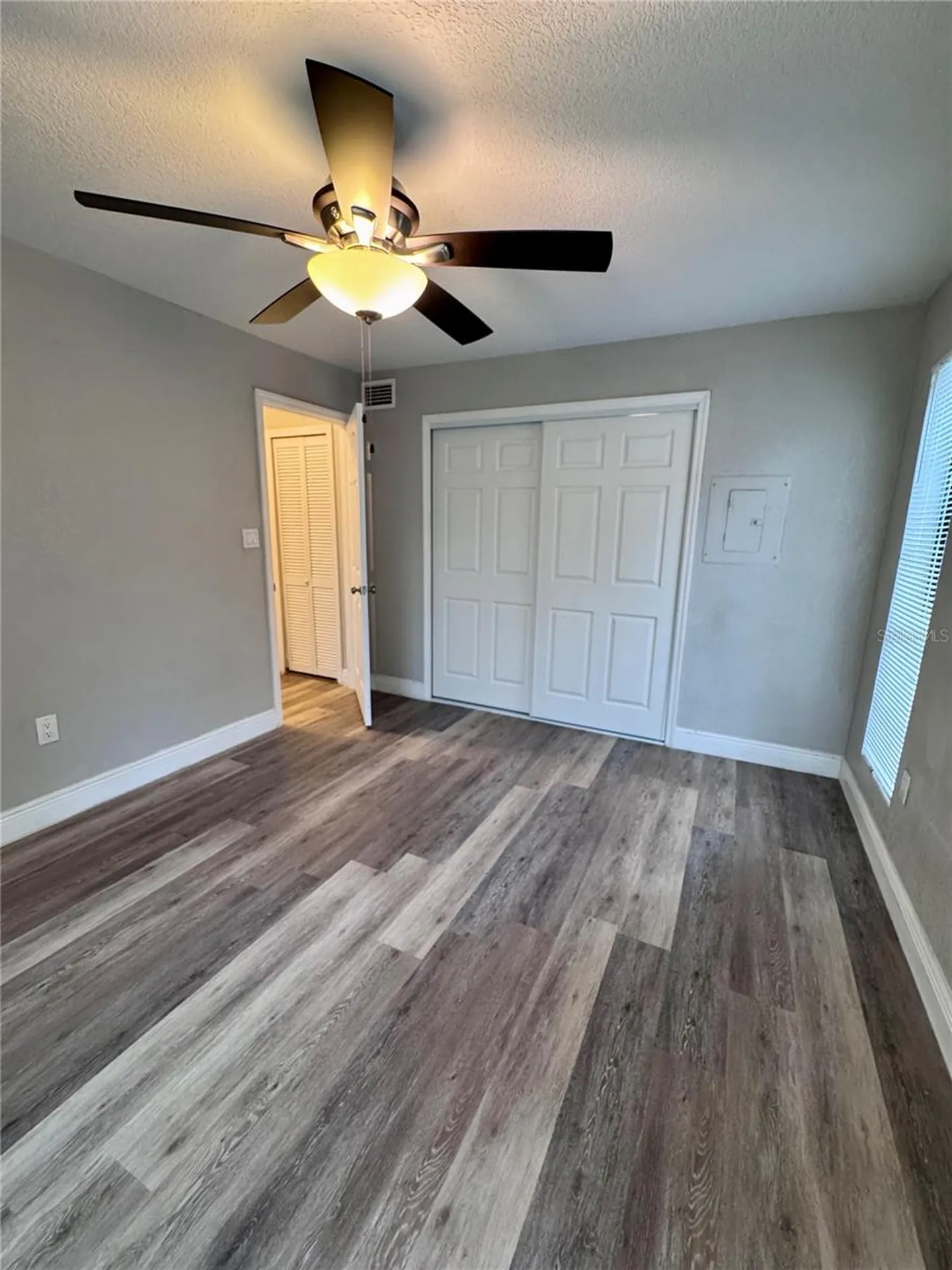 8649 Fancy Finch Drive Tampa FL 33614
