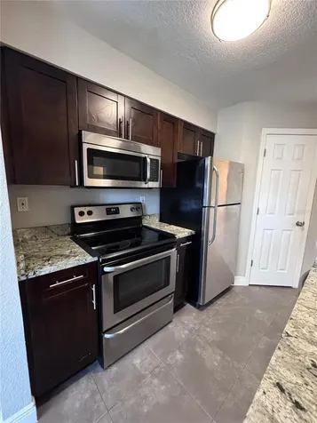 8649 Fancy Finch Drive Tampa FL 33614