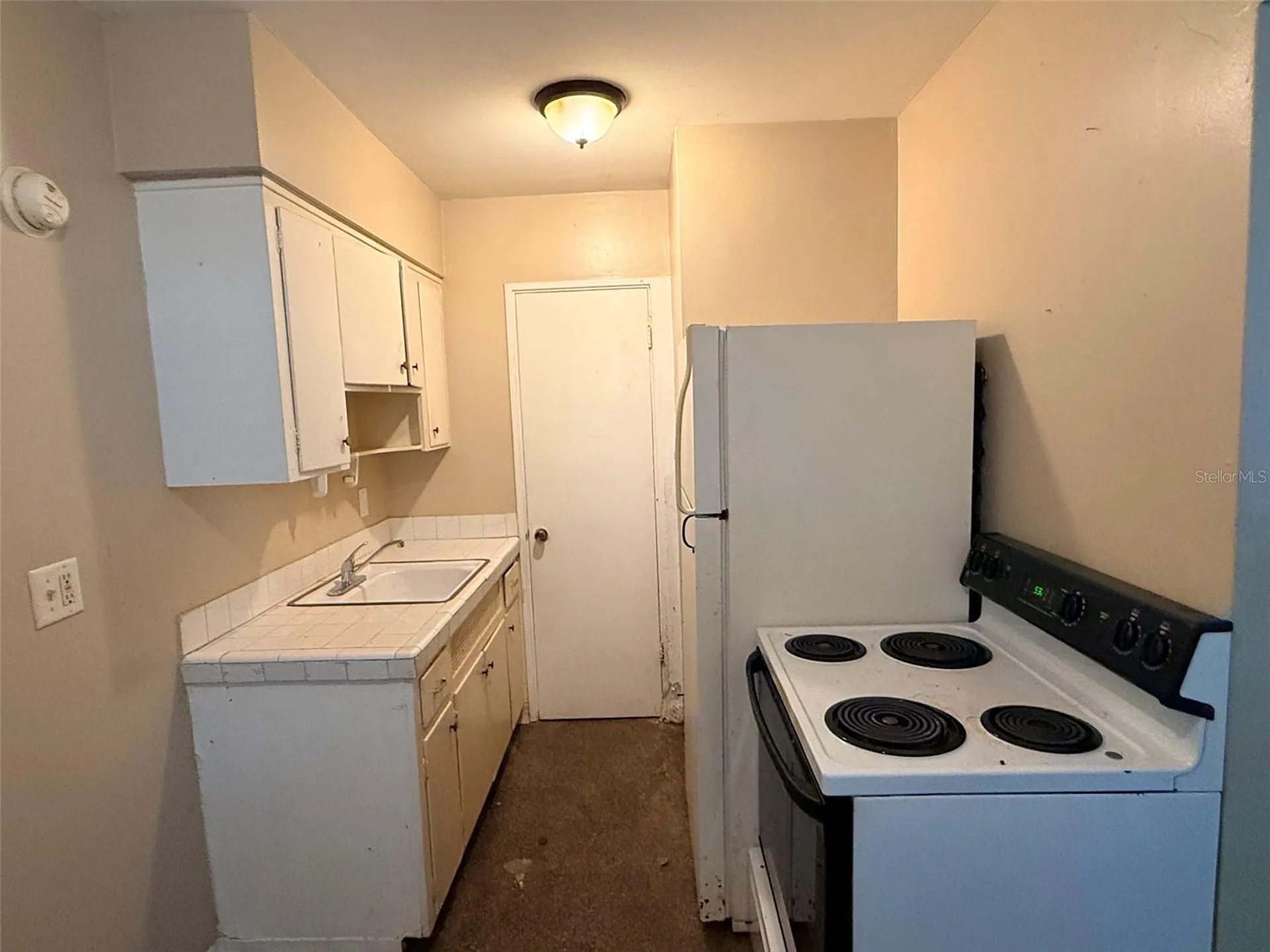 1273 S Betty Lane Clearwater FL 33756