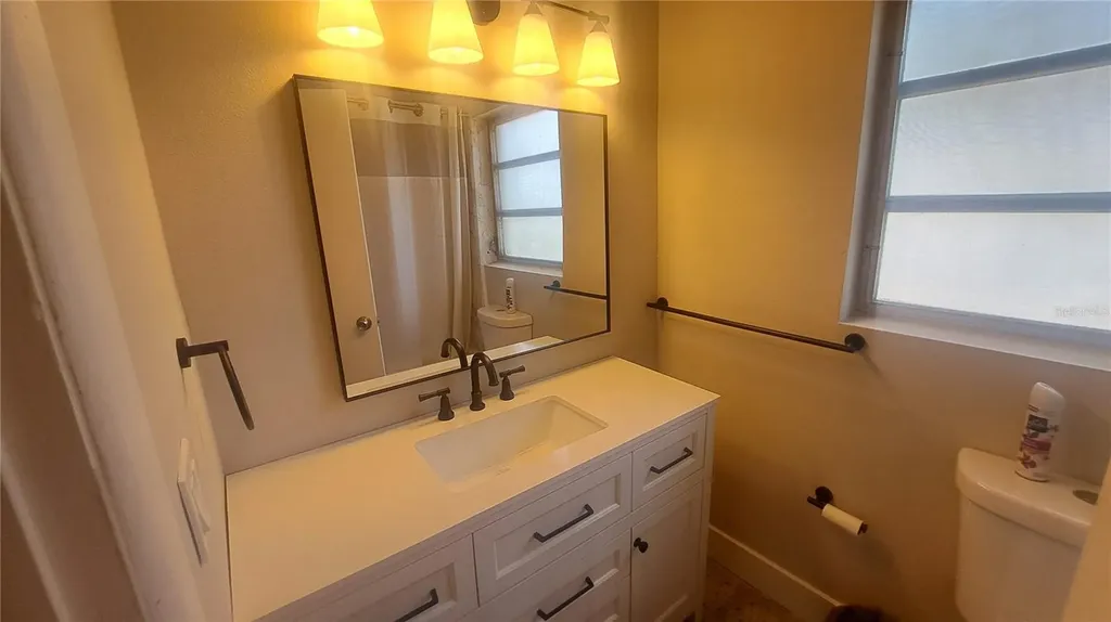 5329 Satel Drive Orlando FL 32810