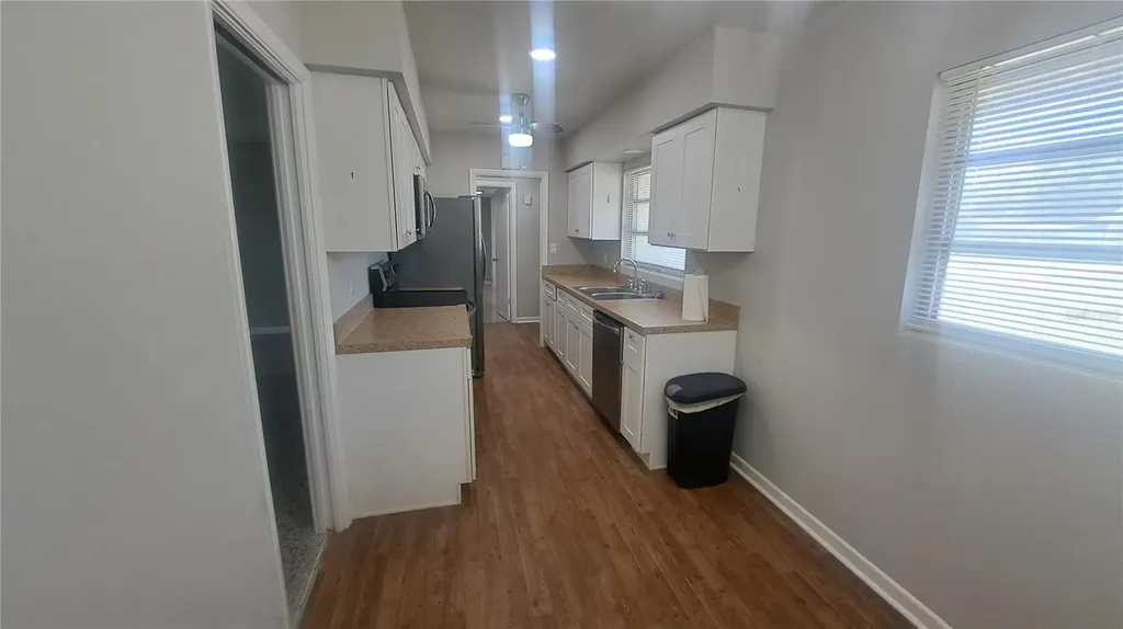 5329 Satel Drive Orlando FL 32810
