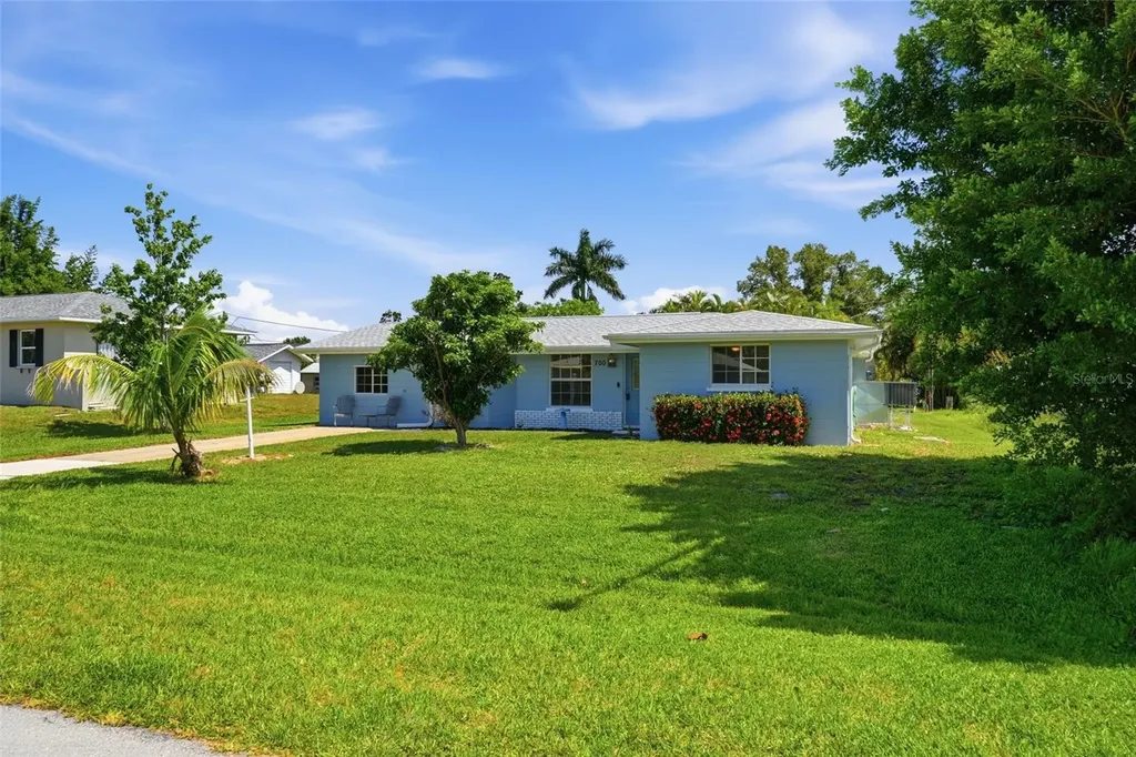 700 Dolphin Parkway Punta Gorda FL 33950