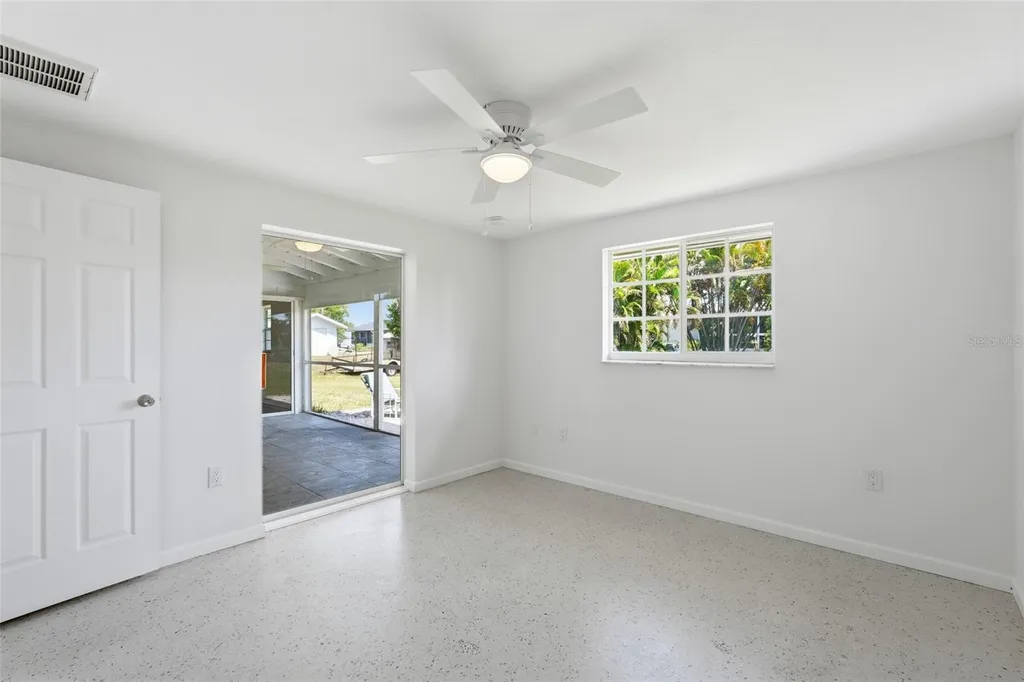 700 Dolphin Parkway Punta Gorda FL 33950