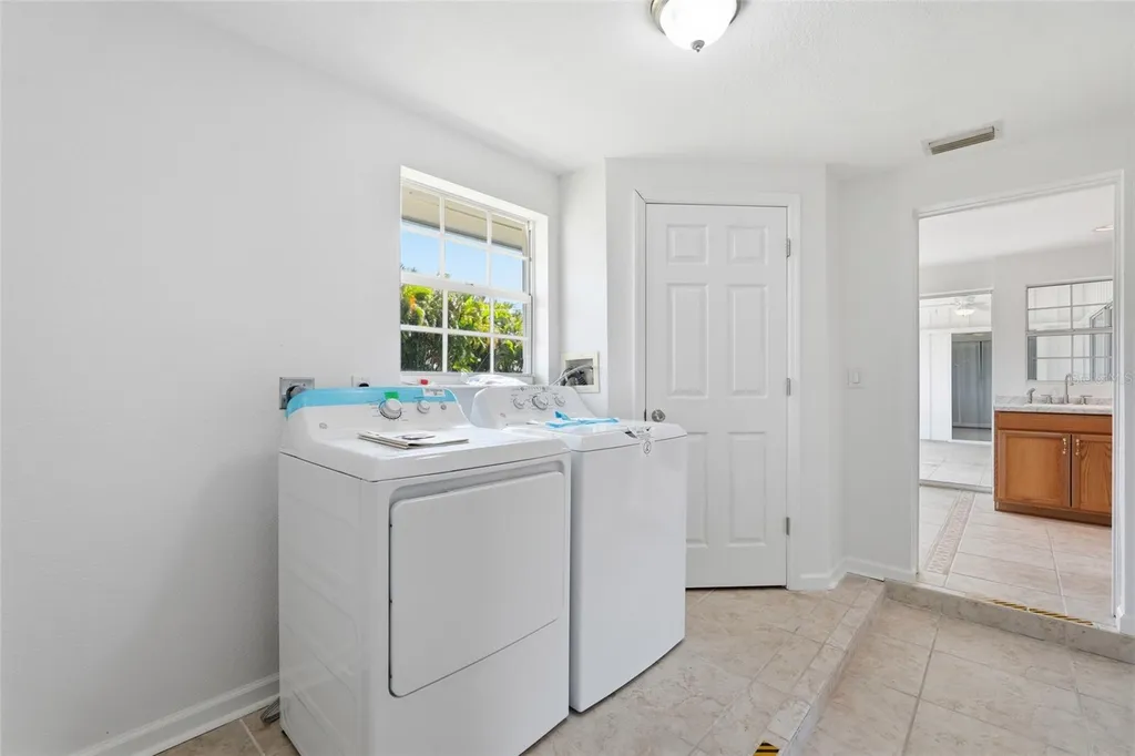 700 Dolphin Parkway Punta Gorda FL 33950