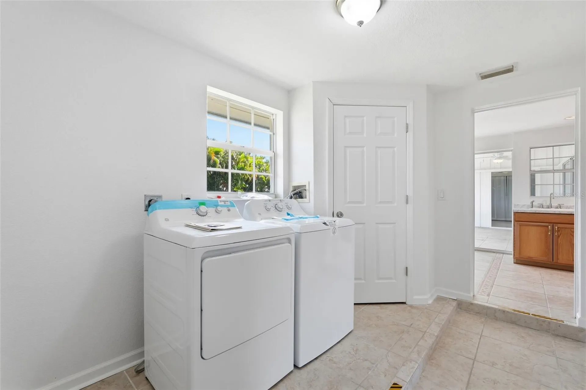 700 Dolphin Parkway Punta Gorda FL 33950