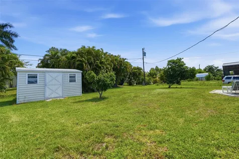 700 Dolphin Parkway Punta Gorda FL 33950