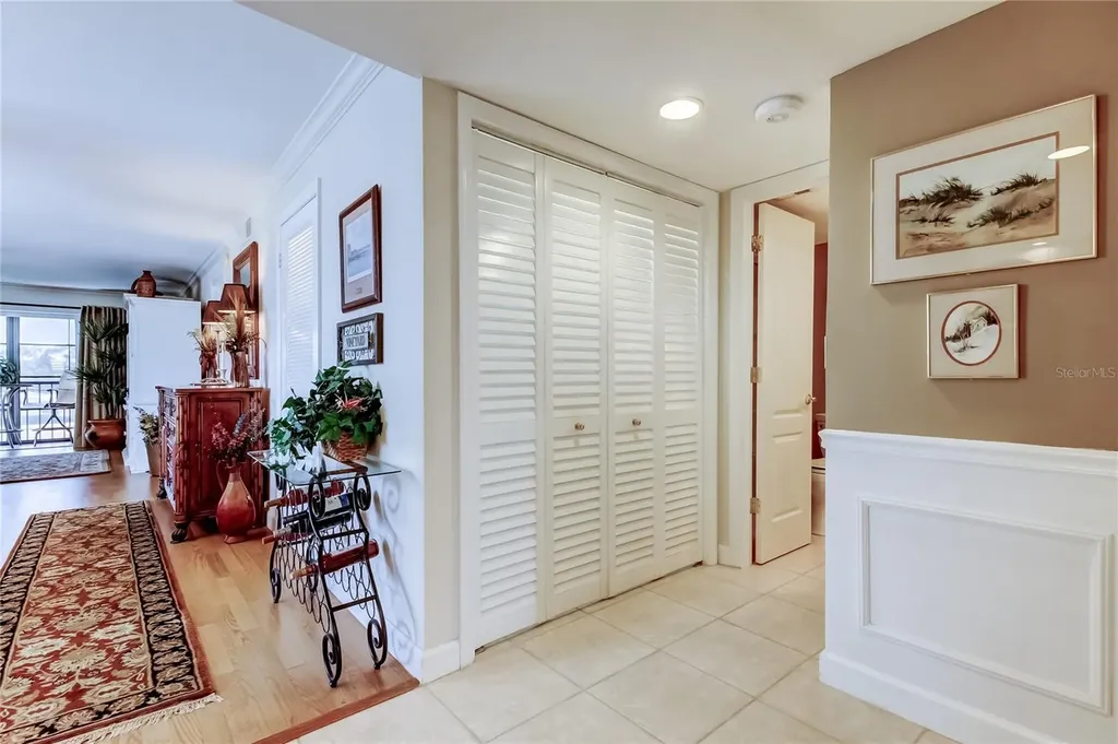 9450 Harbor Greens Way Seminole FL 33776