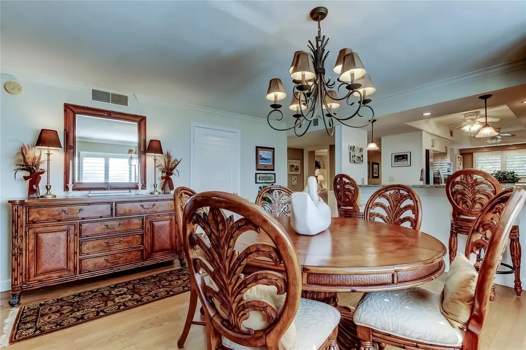 9450 Harbor Greens Way Seminole FL 33776