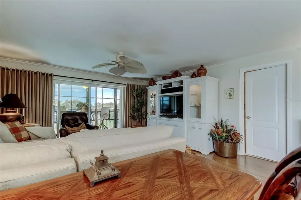 9450 Harbor Greens Way Seminole FL 33776