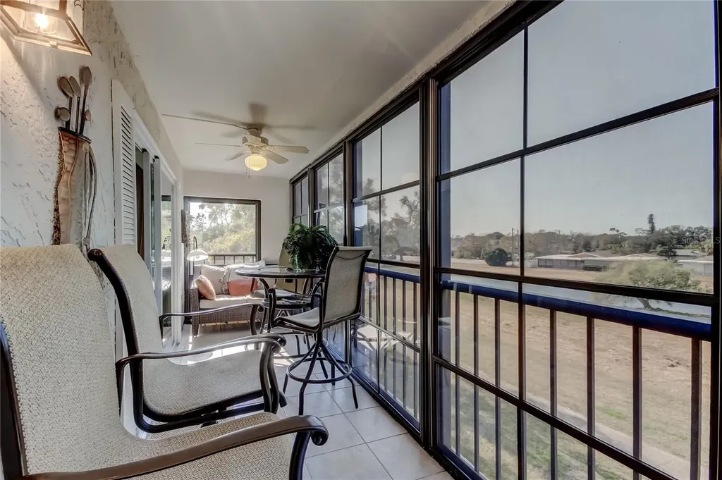 9450 Harbor Greens Way Seminole FL 33776
