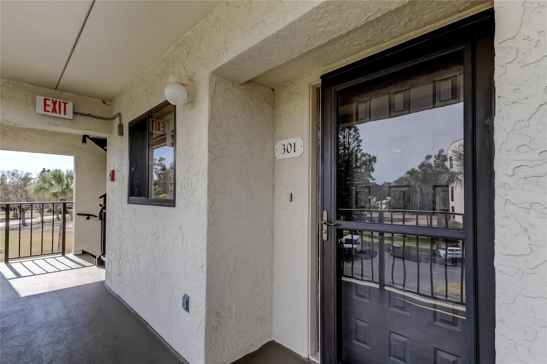9450 Harbor Greens Way Seminole FL 33776