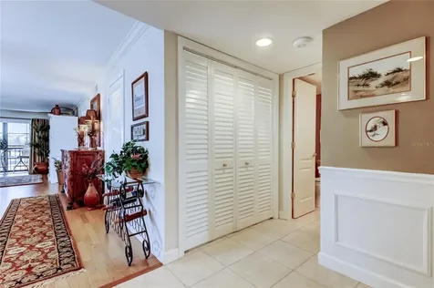 9450 Harbor Greens Way Seminole FL 33776