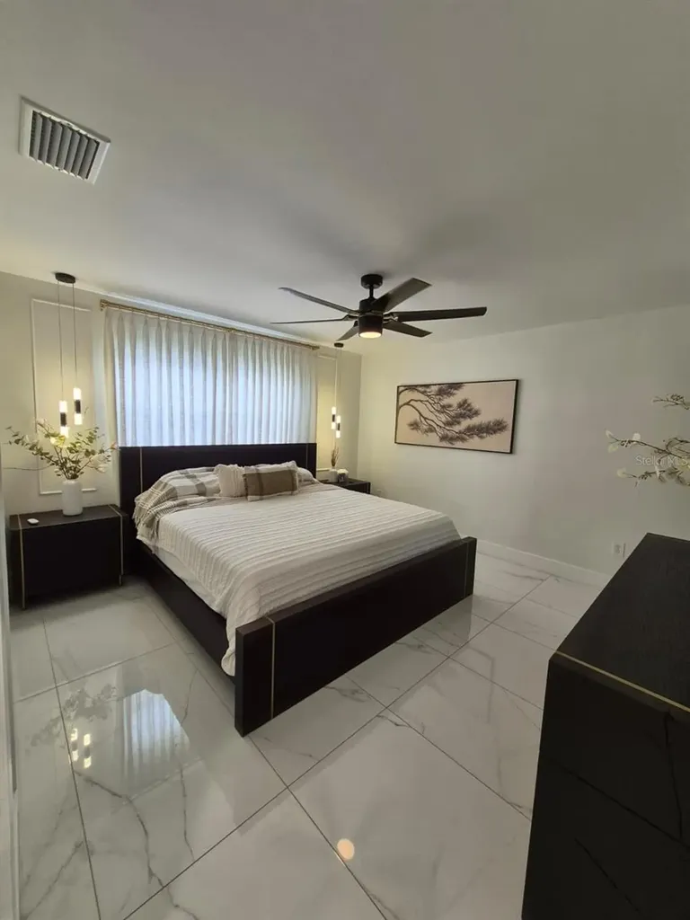 5817 Tampa Shores Boulevard Tampa FL 33615