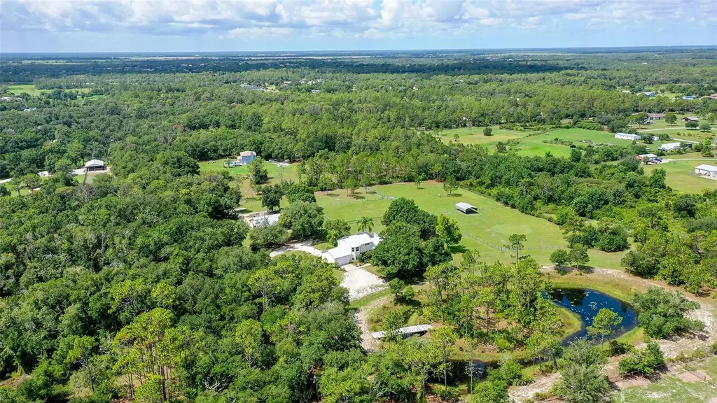 7108 229th Street E Bradenton FL 34211