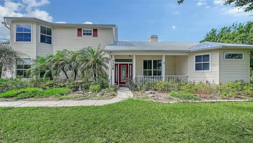 7108 229th Street E Bradenton FL 34211