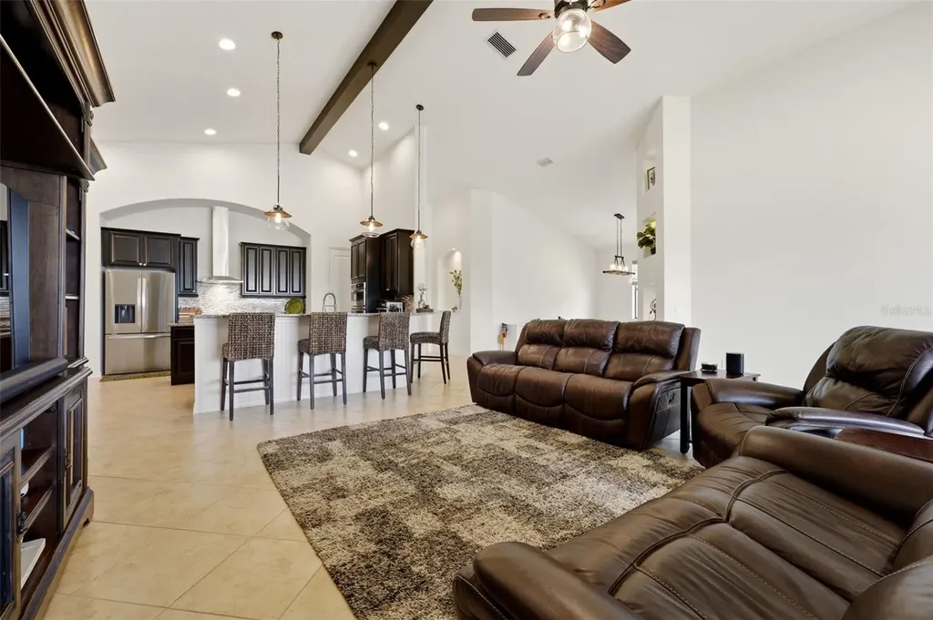 534 Chantilly Trail Bradenton FL 34212