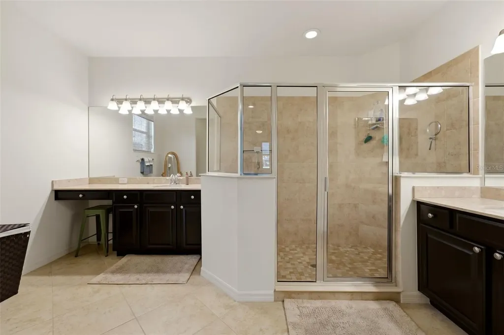534 Chantilly Trail Bradenton FL 34212