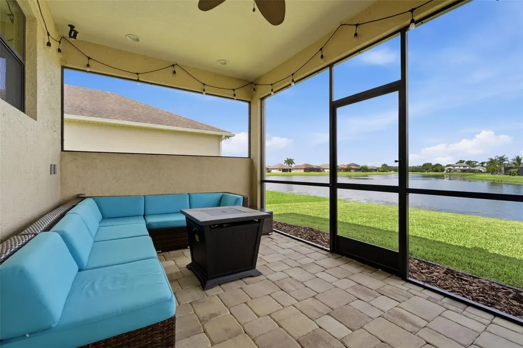 534 Chantilly Trail Bradenton FL 34212