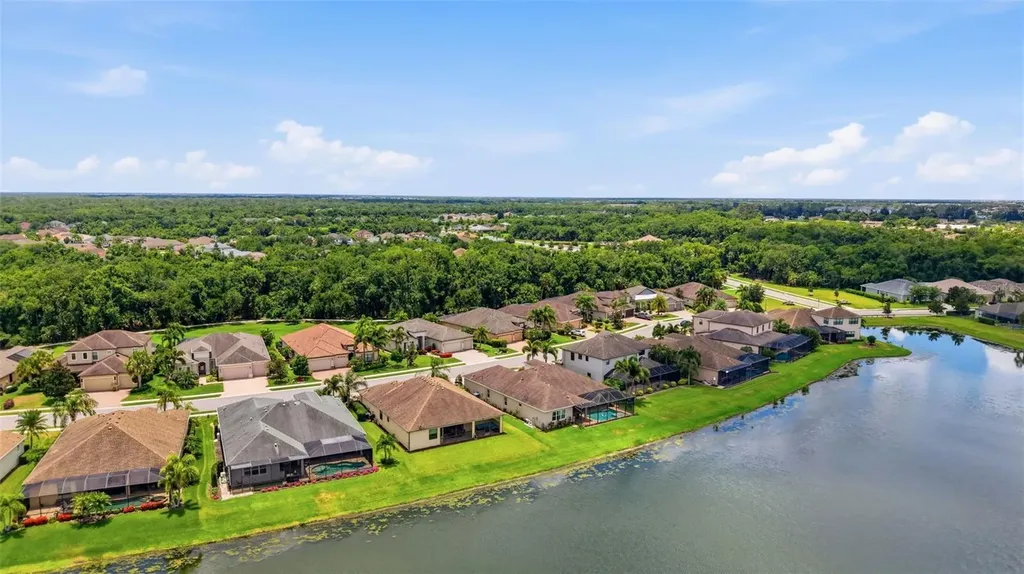 534 Chantilly Trail Bradenton FL 34212