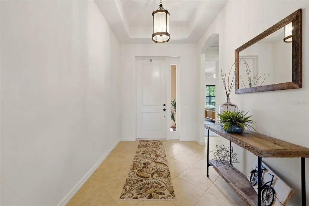 534 Chantilly Trail Bradenton FL 34212