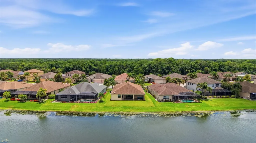 534 Chantilly Trail Bradenton FL 34212
