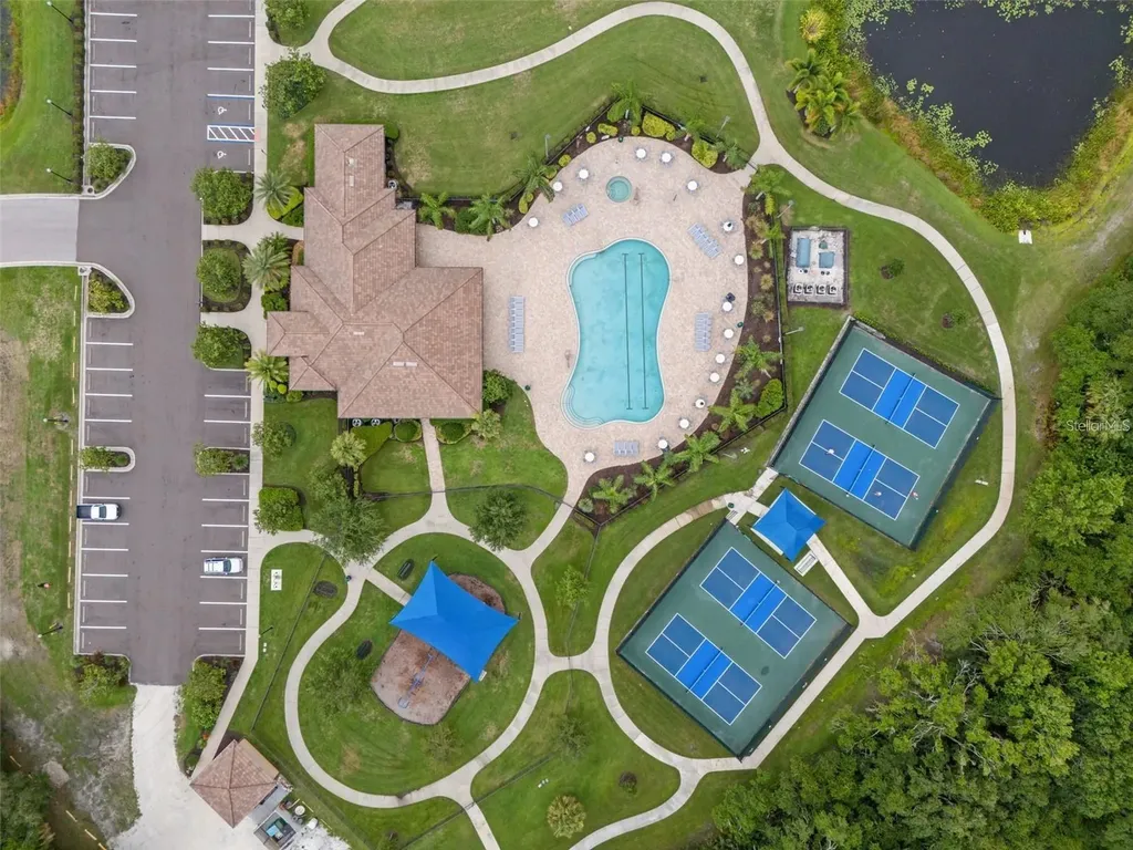 534 Chantilly Trail Bradenton FL 34212