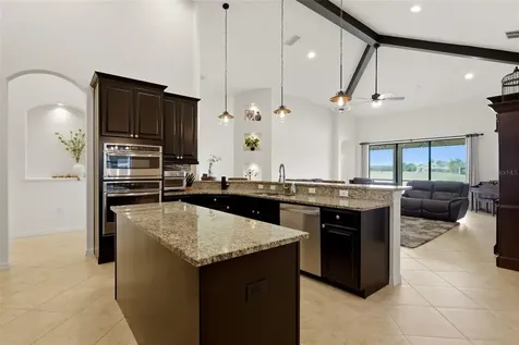 534 Chantilly Trail Bradenton FL 34212