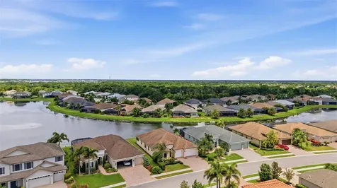 534 Chantilly Trail Bradenton FL 34212