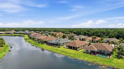 534 Chantilly Trail Bradenton FL 34212