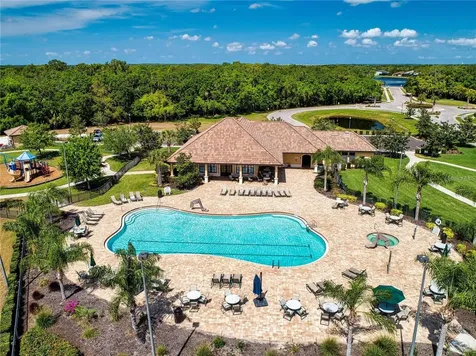 534 Chantilly Trail Bradenton FL 34212