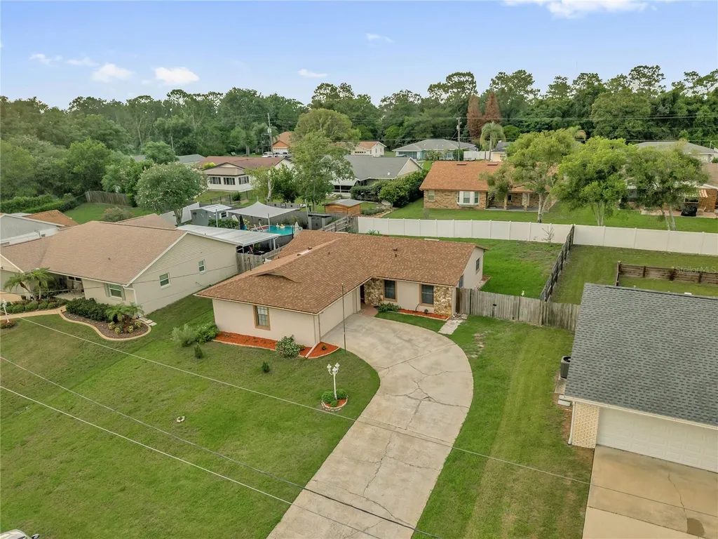 46 Lantana Drive Debary FL 32713