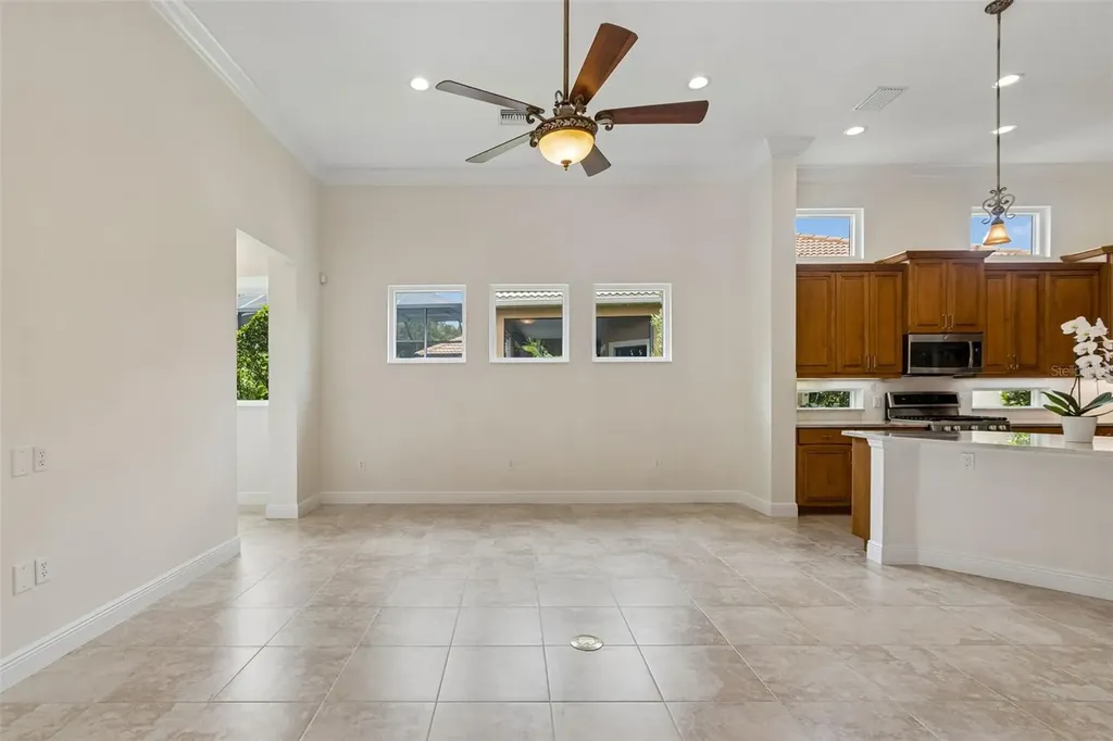 7222 Lake Forest Glen Bradenton FL 34202