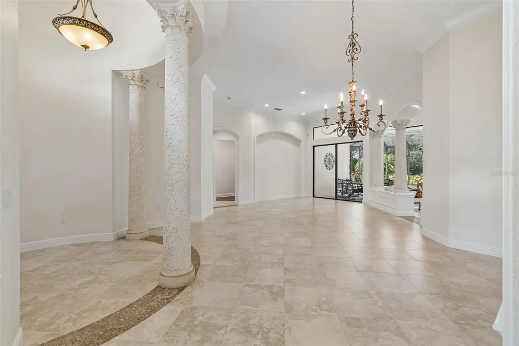 7222 Lake Forest Glen Bradenton FL 34202