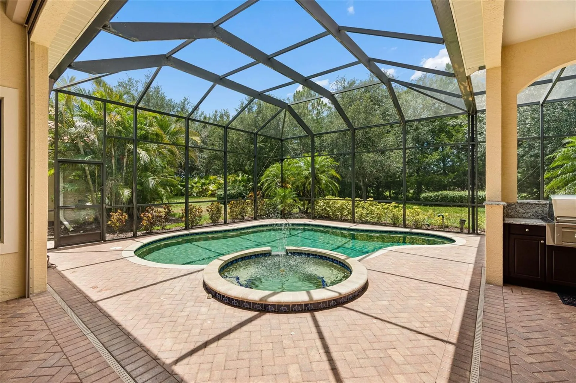 7222 Lake Forest Glen Bradenton FL 34202