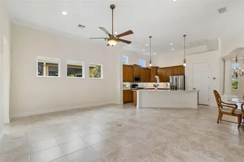 7222 Lake Forest Glen Bradenton FL 34202