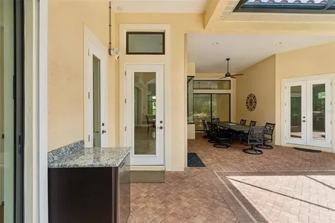 7222 Lake Forest Glen Bradenton FL 34202