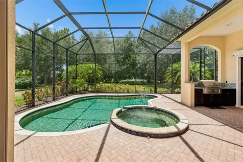 7222 Lake Forest Glen Bradenton FL 34202