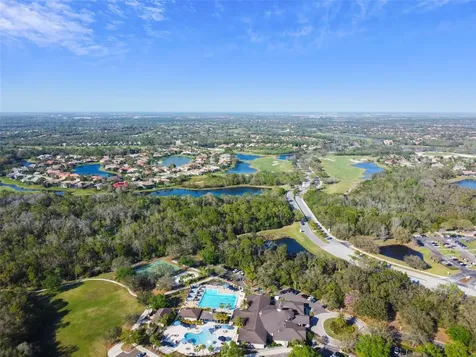 7222 Lake Forest Glen Bradenton FL 34202